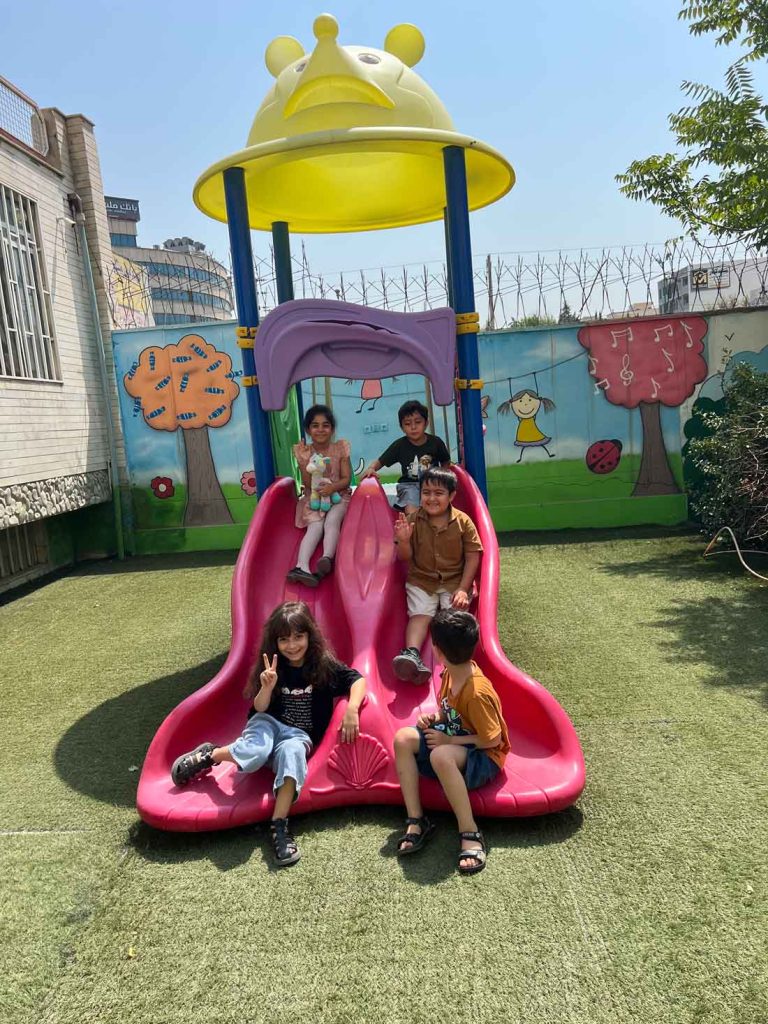 بهترین مهدکودک گلشهر